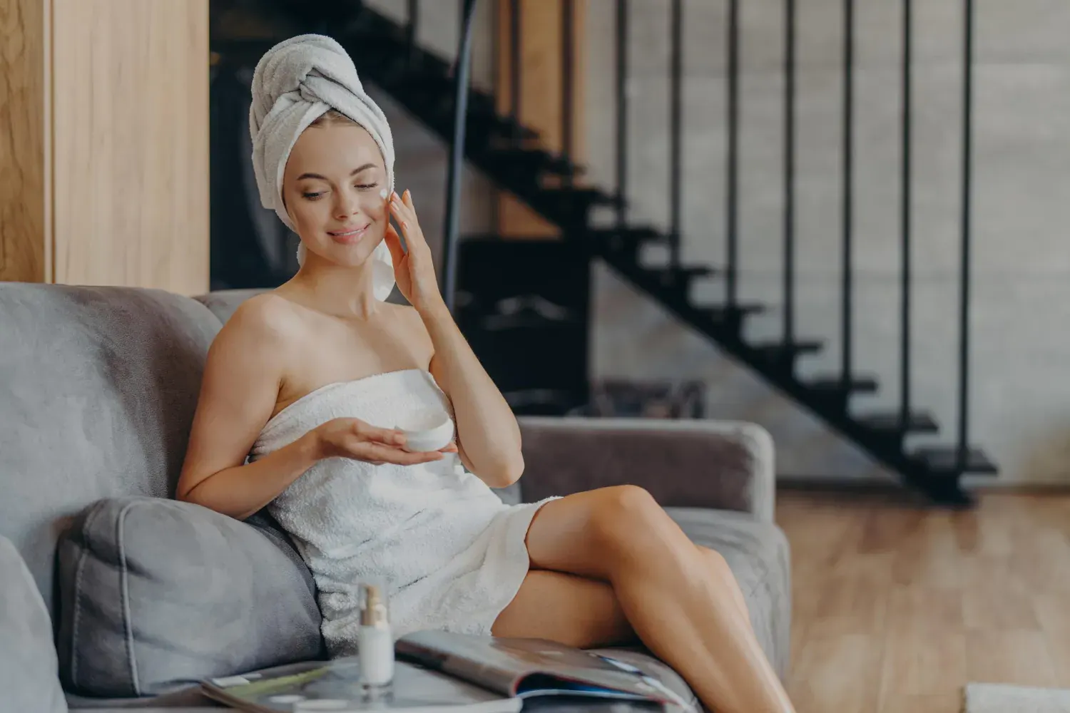 Hydrafacial treatment being applied to the back area ('Bacial') in London